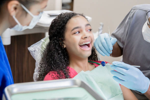 Best Emergency Dental Care for Broken or Chipped Teeth in West Swanzey, NH